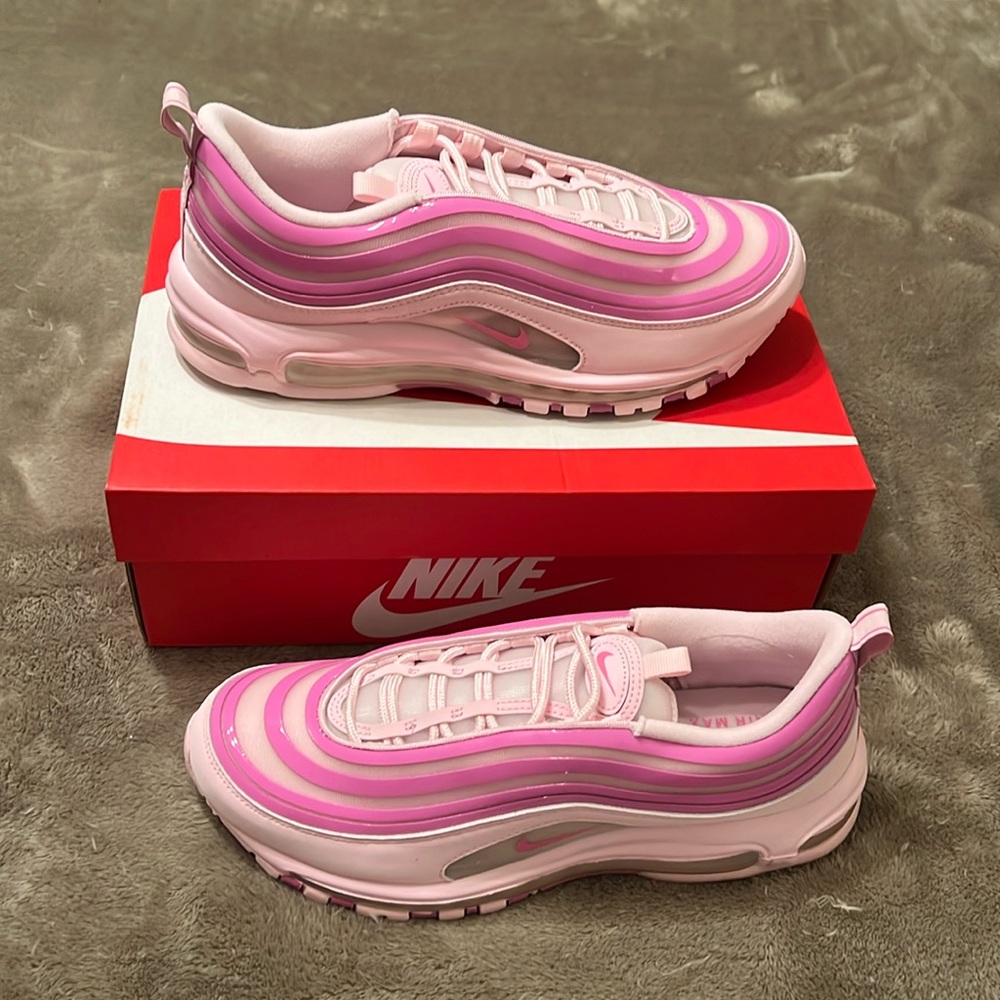 New mens size 10.5 NIKE AIR MAX 97. Custom